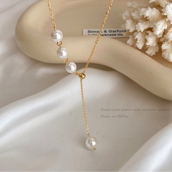 Elegant And Luxurious High Imitation Pearl Pendant Necklace - Picture 5 of 7